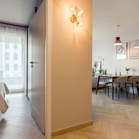 Soho Serenity By Aparo - Stadion Narodowy, Metro, Praga, Centrum, Balkon, Winda, Parking, Muzeum Neonow Apartment Warsaw