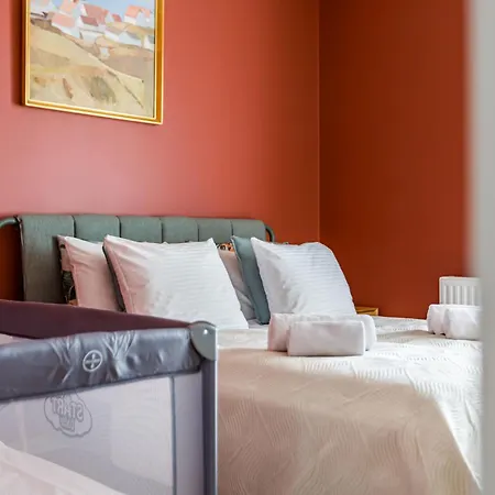 Apartment Soho Serenity By Aparo - Stadion Narodowy, Metro, Praga, Centrum, Balkon, Winda, Parking, Muzeum Neonow *