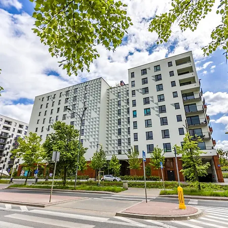 Appartement Soho Serenity By Aparo - Stadion Narodowy, Metro, Praga, Centrum, Balkon, Winda, Muzeum Neonow Warschau